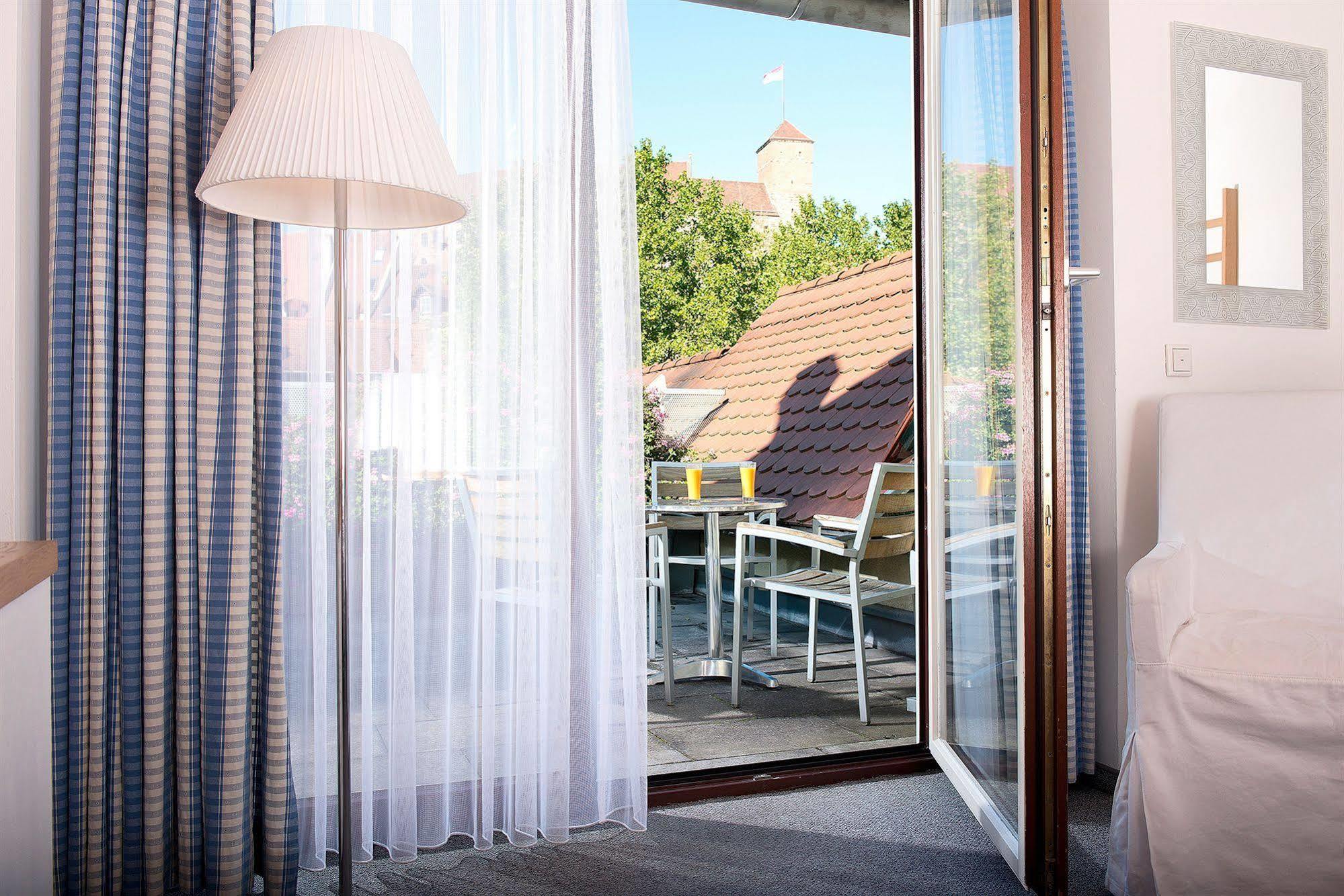 Hotel Agneshof Nurnberg Room photo